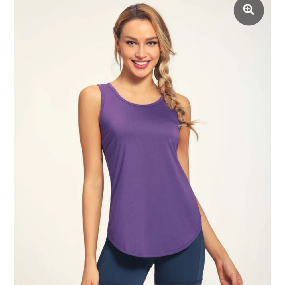 As Rose Rich yoga/ workout top